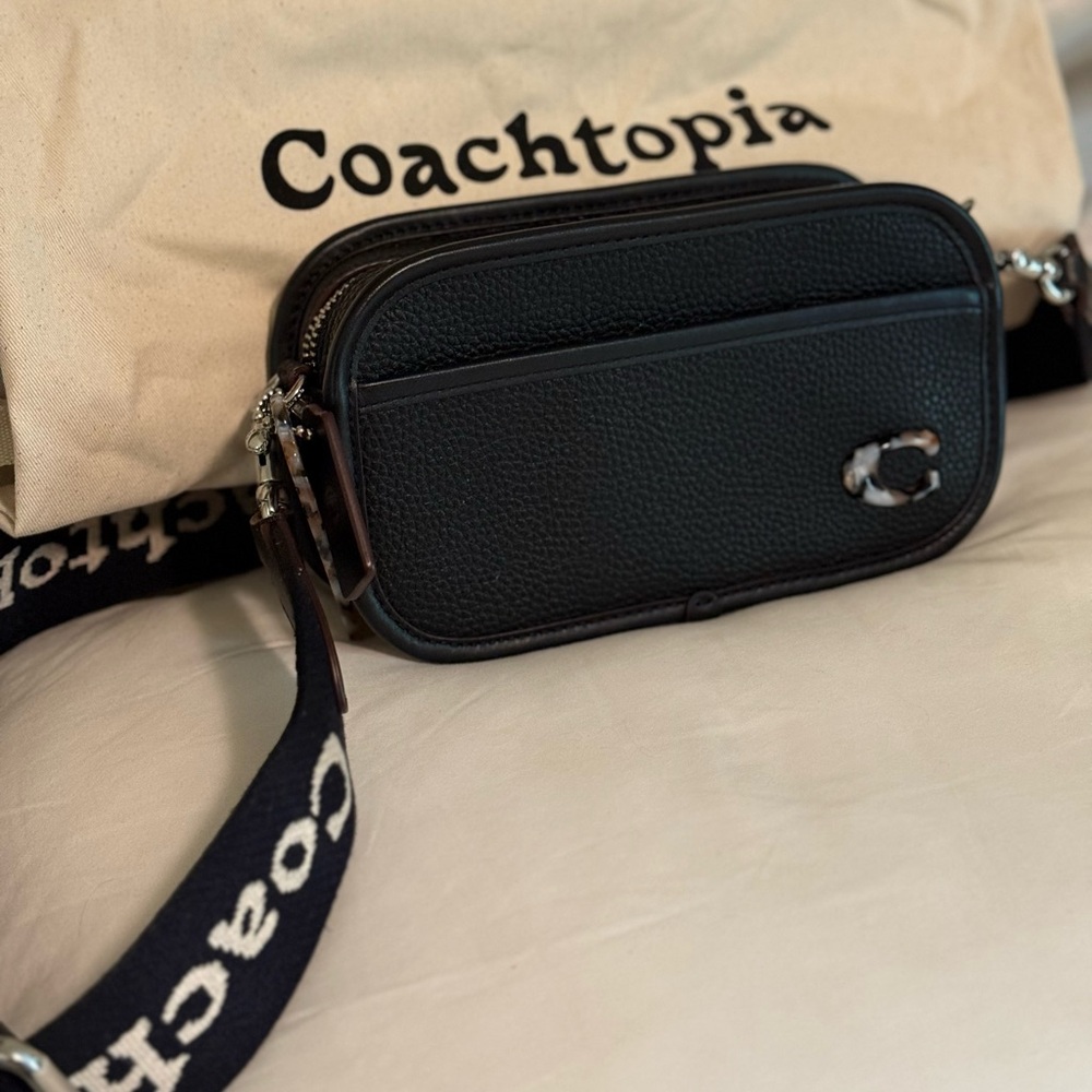 Authentic Coachtopia Black Crossbody Bag